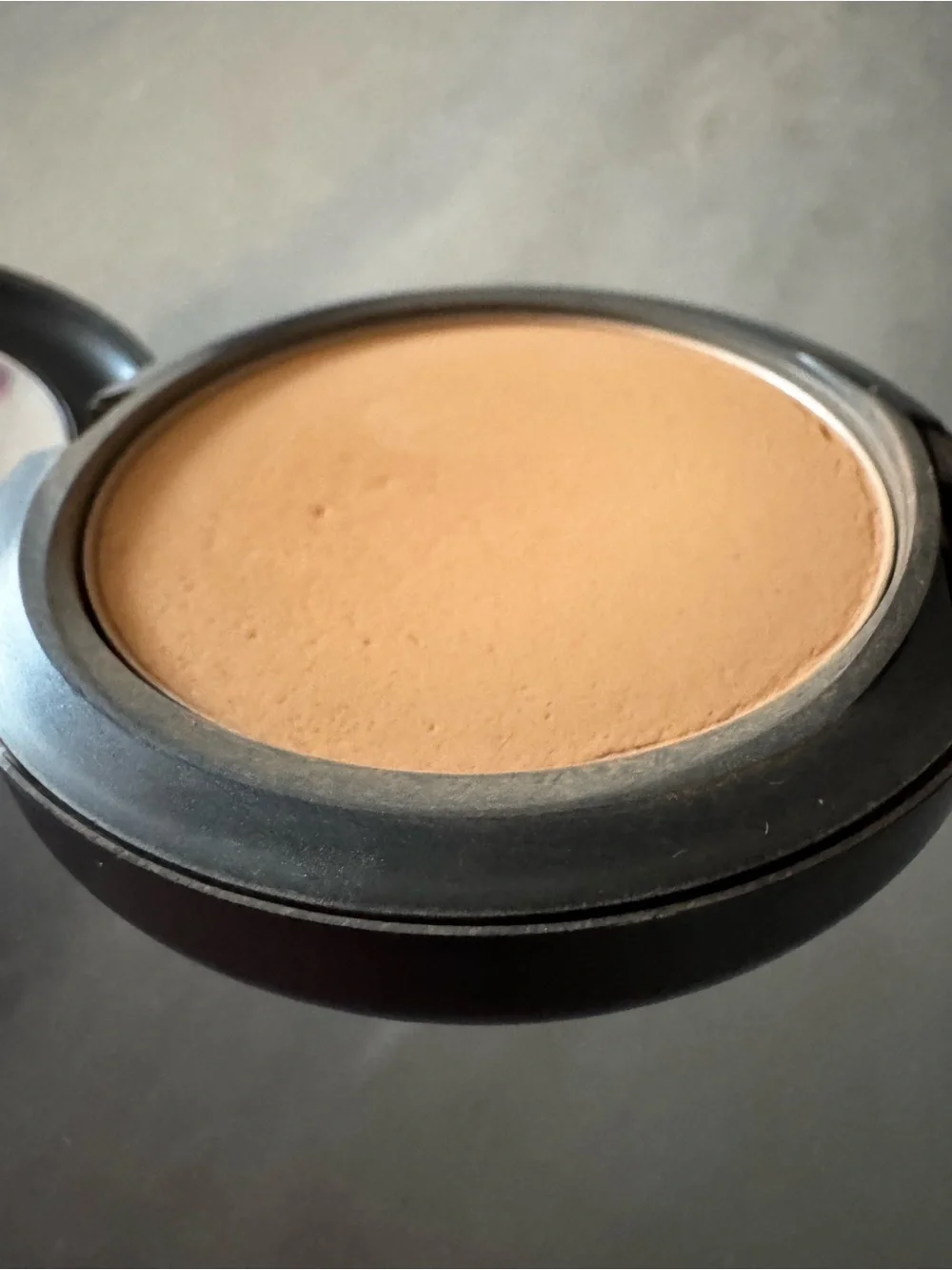 MAC Studio Fix Powder Plus Foundation NC45